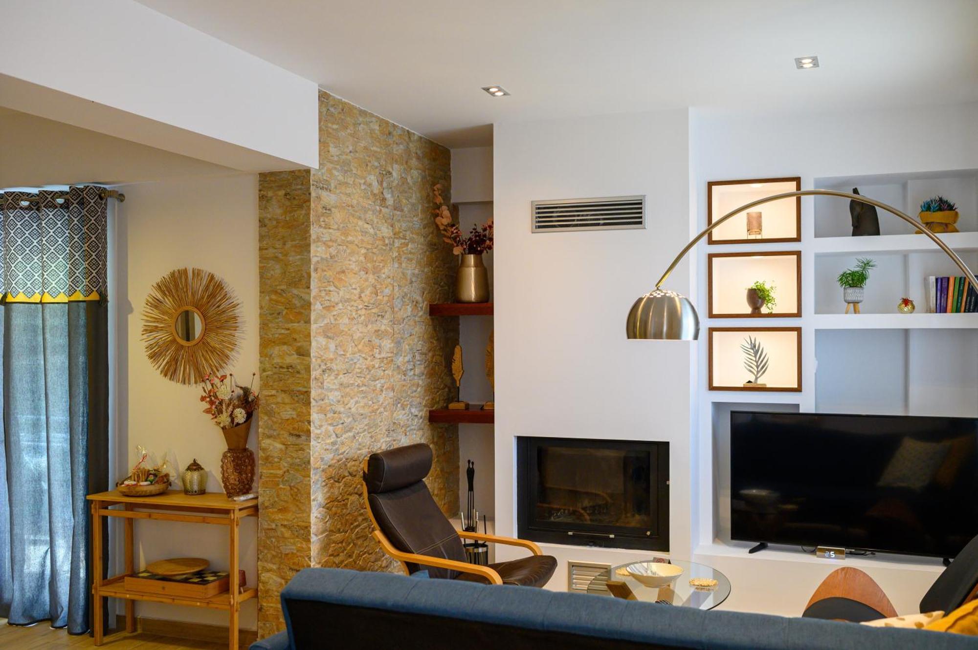 Chic Apartment In Nature, 5-Min Walk To The Beach Kalamata Exterior foto